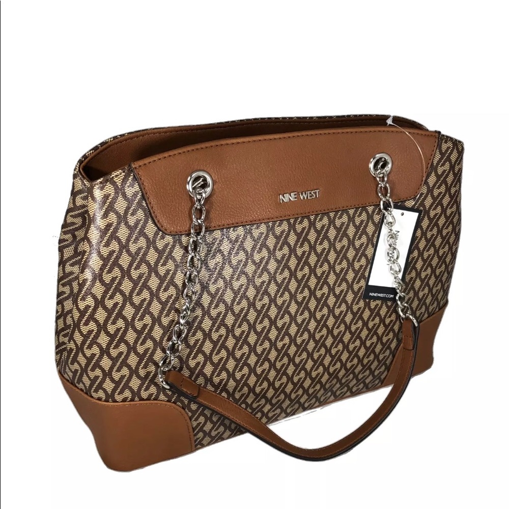 Nine West Glam Lock Tote Bag. Color Tobacco.